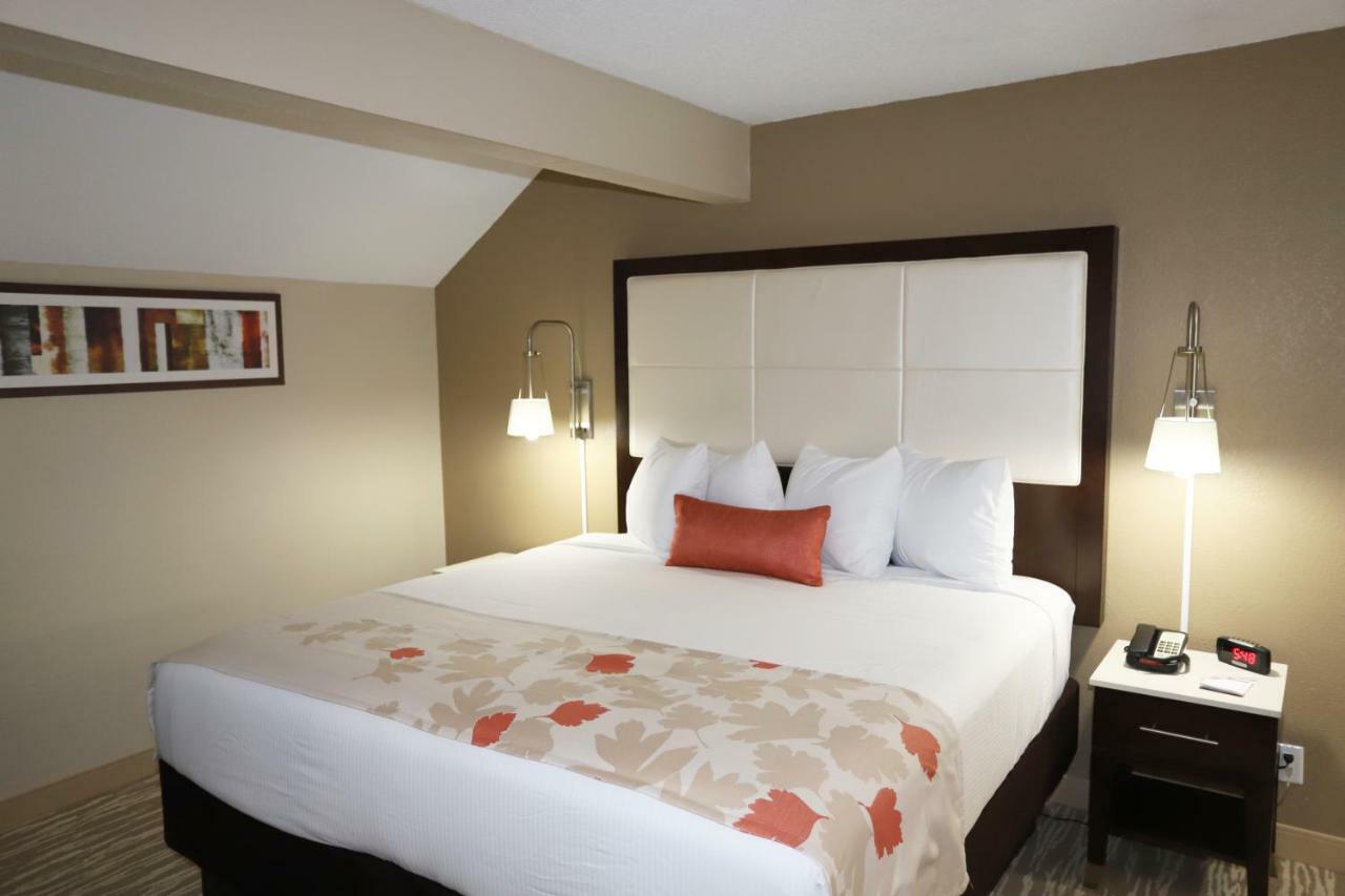 Hawthorn Suites By Wyndham Detroit Southfield Εξωτερικό φωτογραφία